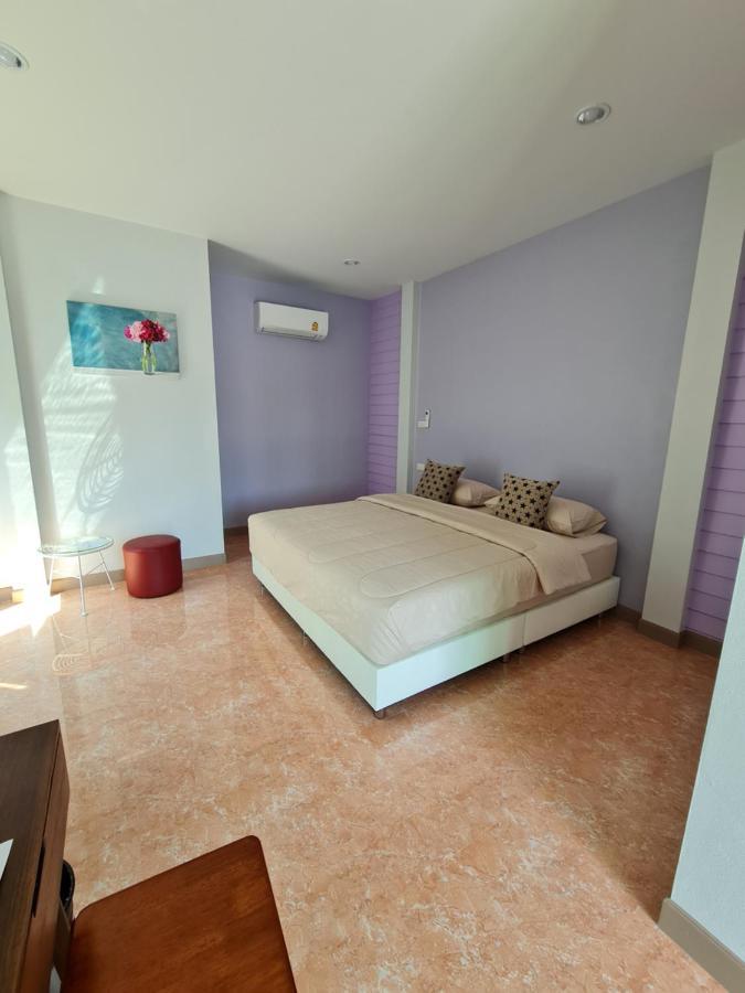 Araya Cottage 乌泰他尼府 外观 照片